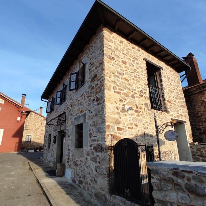 Villa La Casa De La Tina Porquera de Santullan Exterior foto